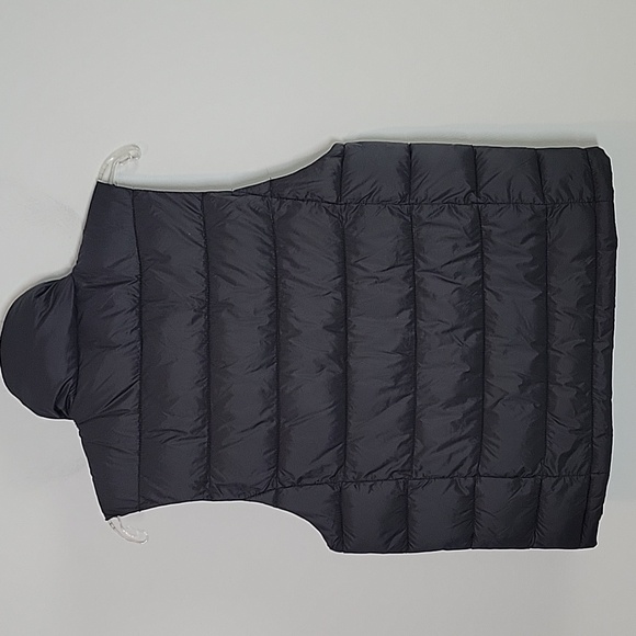 Abercrombie & Fitch black puffer vest XS - Picture 6 of 7